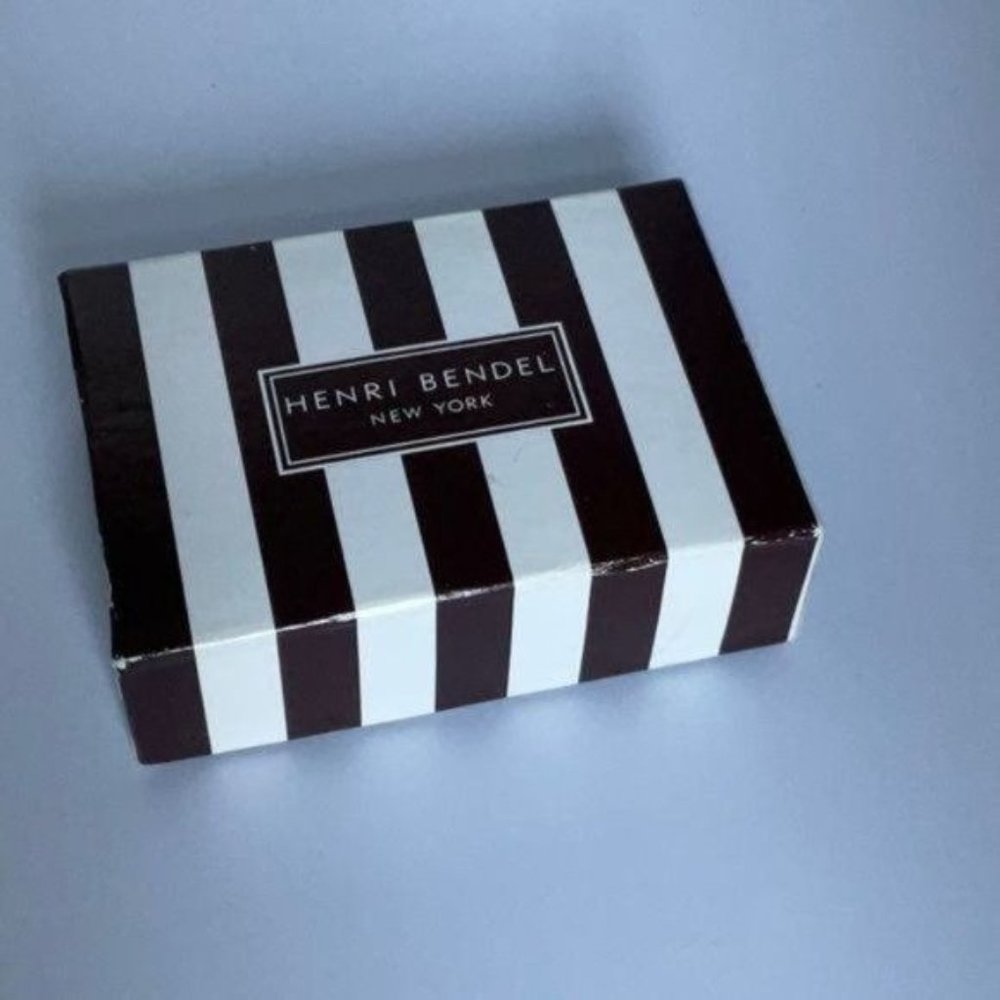 Henri Bendel Small jewelry sized gift Box